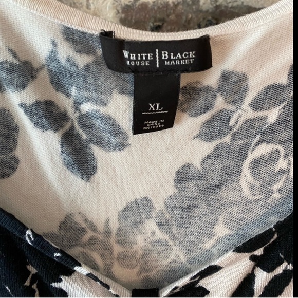 EUC White House Black Market Black & White Floral Tank Top - XL - Picture 3 of 3
